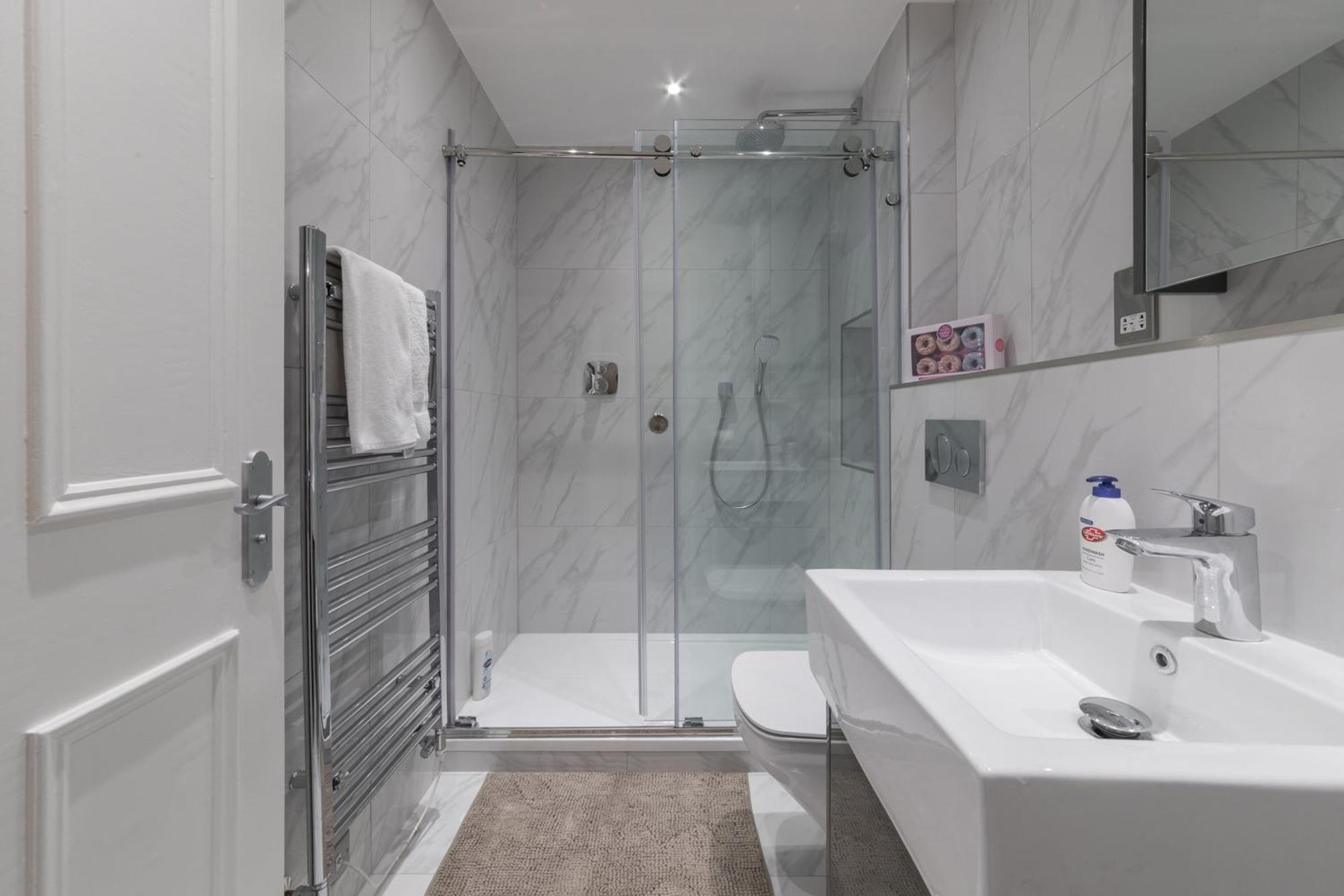 Luxury London 3 Bedroom Duplex With Pool Table - 4Hs Luaran gambar